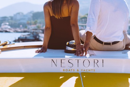 Hire Motorboat Gozzo Ferrara Gozzo 35 ft Ischia