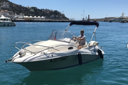 Noleggio Barca a motore QUICKSILVER 555 COMMANDER Nizza