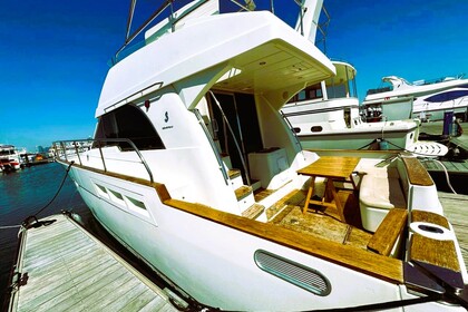 Miete Motoryacht Beneteau First 456 Abu Dhabi