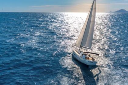 Hyra båt Segelbåt  DUFOUR 360 - LIBENTER Arzon