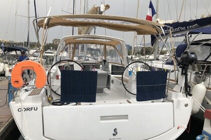 Rental Sailboat BENETEAU OCEANIS 41.1 Kos