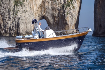 Noleggio Barca a motore MIMI' Libeccio 700 Otranto