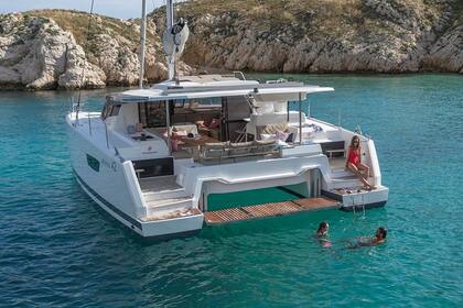 Location Catamaran Fountaine Pajot Astréa 42 Ibiza