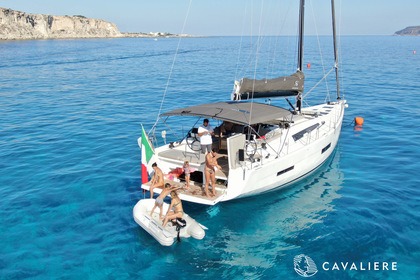 Hire Sailboat Dufour 56 Exclusive Capo d'Orlando