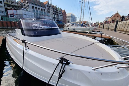 Czarter Łódź motorowa AM Yacht QX620 Gdańsk