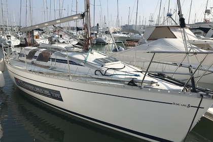 Charter Sailboat Beneteau First 325 Les Sables-d'Olonne