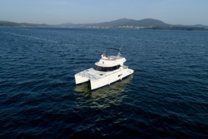 Alquiler Catamarán Fountaine Pajot Highland 35 Sanxenxo
