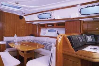 Hyra båt Segelbåt  Bavaria 42 Kos