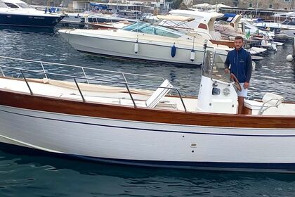 Noleggio Barca a motore Corallo Gozzo corallo 23ft Vico Equense