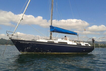 Rental Sailboat Costa Galicia Ares Hazelwood 38 Ares