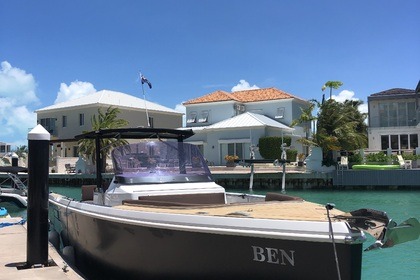 Charter Motorboat Fjord 38 Xpress Providenciales