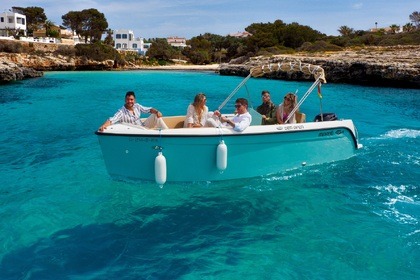 Verhuur Motorboot Mareti Open 585 Minorca