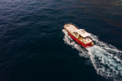 Hyra båt Motorbåt Gozzo Pinto 12.8 mt Amalfi