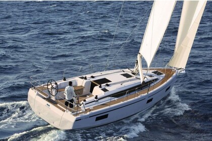 Rental Sailboat  Bavaria C38 Lefkada