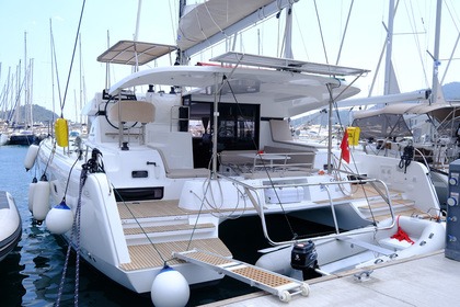 Charter Catamaran Lagoon-Bénéteau Lagoon 42 - 4 cab. Göcek