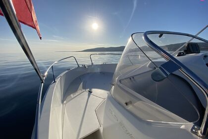 Location Bateau à moteur Jeanneau Cap Camarat 5.5 cc Palavas-les-Flots