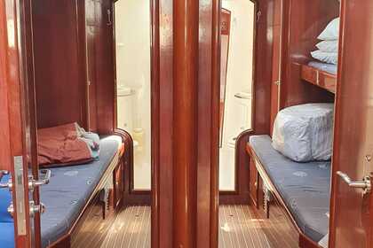 Miete Segelboot Ocean Star 51.2 2009 Rhodes Marina