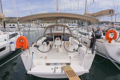 Hire Sailboat Dufour Yachts Dufour 310 GL Zaton