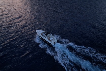 Czarter Łódź motorowa Airon Marine 325 325 Sorrento