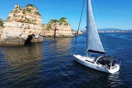 Alquiler Velero Beneteau Oceanis 45 Lagos