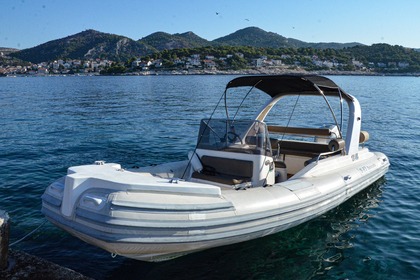 Rental RIB BARACUDA 23, Baracuda 23 Hvar