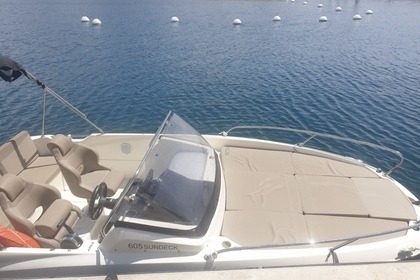 Location Bateau à moteur Quicksilver 605 sundeck Marseille