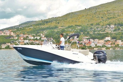 Miete Motorboot QUICKSILVER 675 Activ Open Trogir