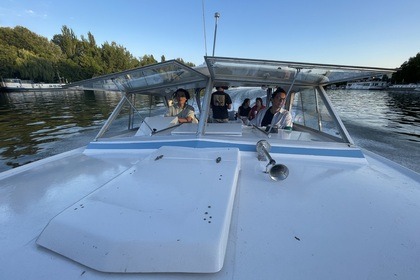 Rental Motorboat Bertram 25 SPORTMAN Paris