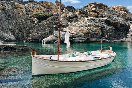Alquiler Lancha Artesanal Llaut de madera clàsico Cadaqués