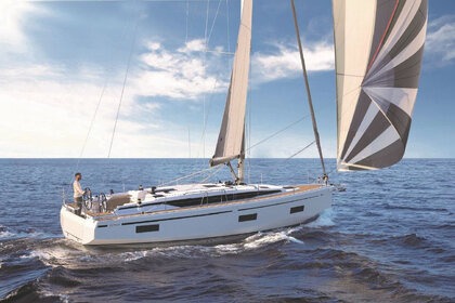 Noleggio Barca a vela Bavaria Yachtbau Bavaria C42 Marina Spinut