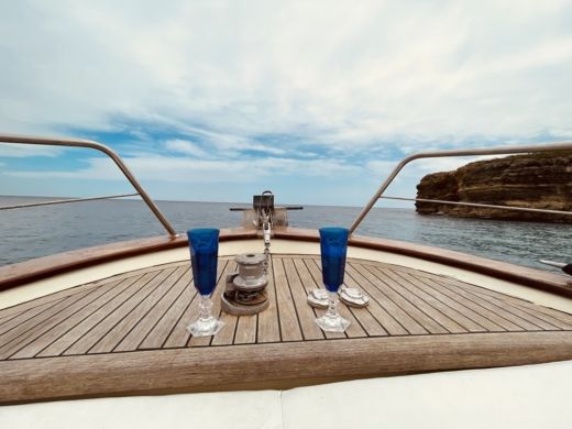 Otranto Motorboat MIMI' Libeccio 700 alt tag text