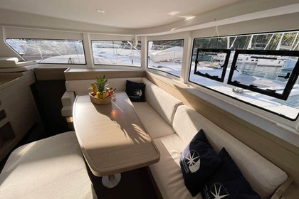 Чартер Катамаран Lagoon-Bénéteau Lagoon 42 - 4 + 2 cab. Мармарис