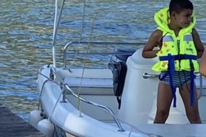 Charter Motorboat Sessa Marine Océan 450 Annecy