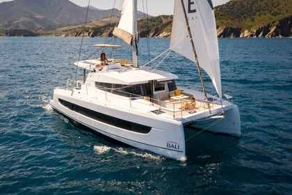 Charter Catamaran Catana Group Bali 4.2 - 4 + 1 cab. Biograd na Moru