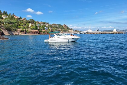 Verhuur Motorboot Jeanneau Yarding 27 Saint-Raphaël