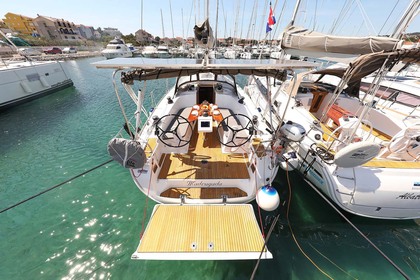 Rental Sailboat Bavaria Yachtbau Bavaria Cruiser 41 Style Murter