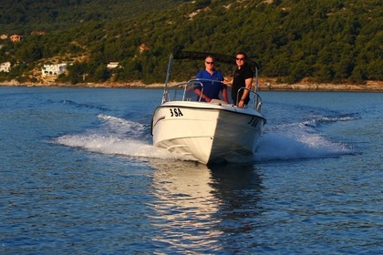 Hire Motorboat Micore 500 gti Sali, Croatia