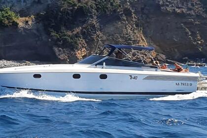 Noleggio Barca a motore Cantieri di Baia Baia 40 Bacoli