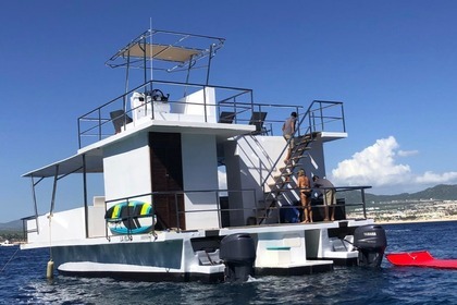 Alquiler Lancha Custom Catamaran 40 Cabo San Lucas