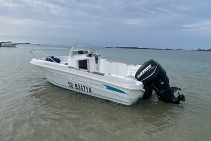 Location Bateau à moteur Jeanneau Cap Camarat 545 Saint-Malo