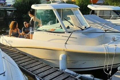 Location Bateau à moteur Jeanneau Merry Fisher 585 Conflans-Sainte-Honorine