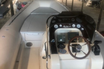 Noleggio Gommone Alson gommone 750 San Felice Circeo