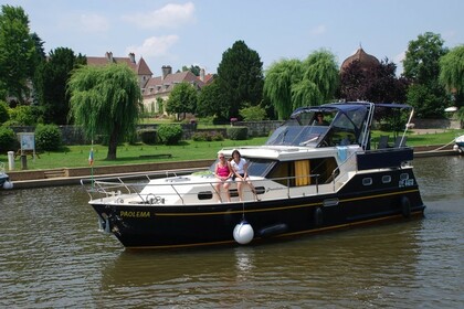 Location Péniche Consonant 1100 Savoyeux