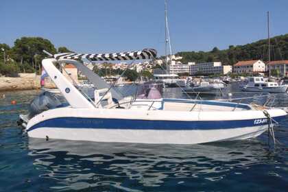 Noleggio Barca a motore Speeder 680 Open Lesina