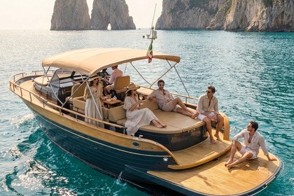 Charter Motorboat Nautica Esposito Gozzo Positano Open Capri