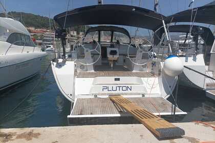 Hire Sailboat Bavaria Yachtbau Bavaria Cruiser 46 - 4 cab. Split