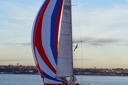 Charter Sailboat BENETEAU FIRST 32 Brest