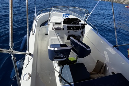 Verhuur Motorboot Pacific Craft Open 545 Roses