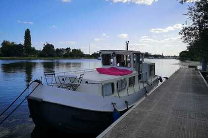 Noleggio Houseboat LOCABOAT Penichette 930 P 935 Saint-Jean-de-Losne