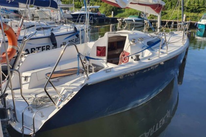 Charter Sailboat Twister Twister 26 Gizycko
